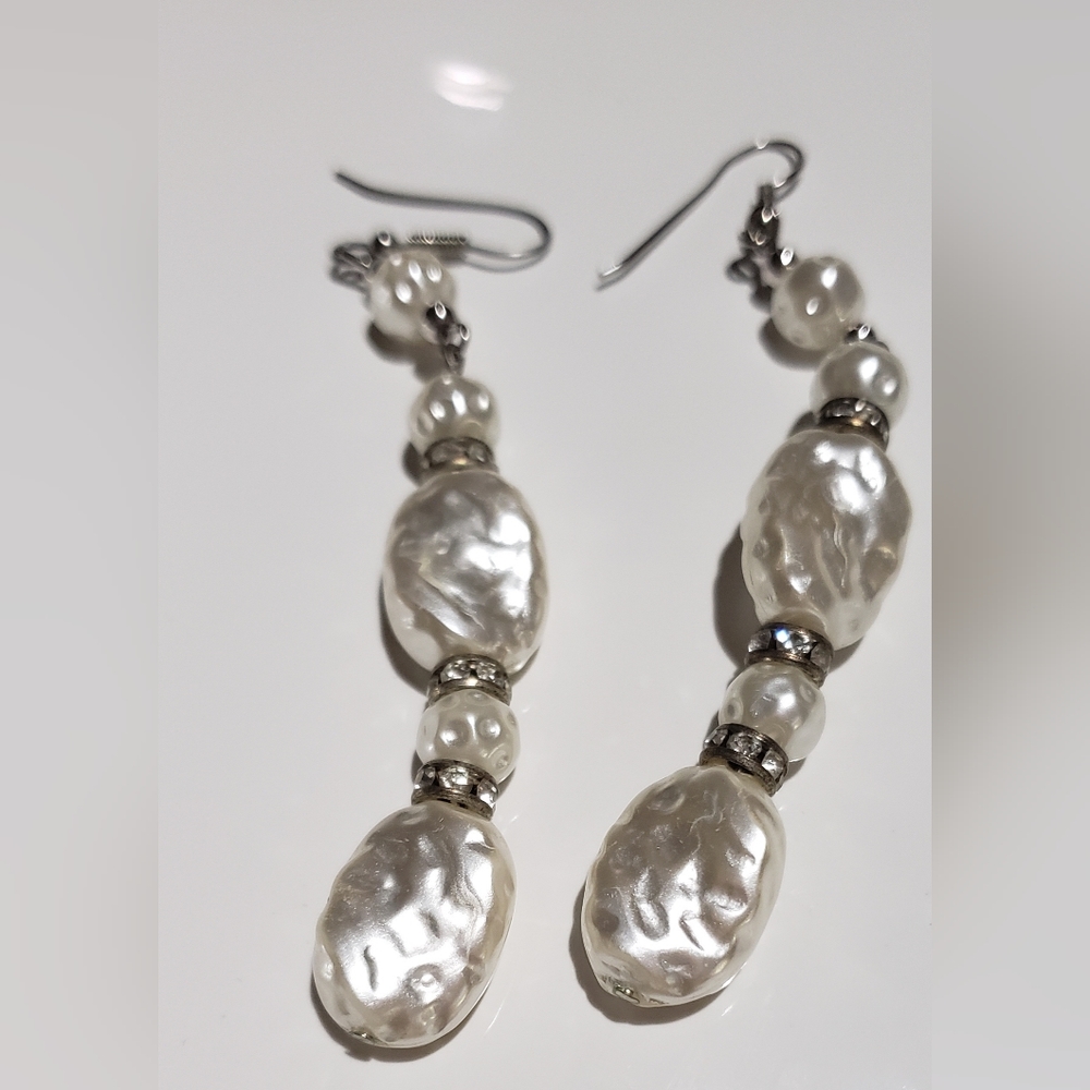 Vintage fresh water pearl type beads with rhinestone